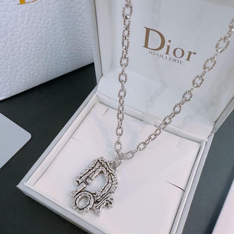 chr1st1an D10r necklaces